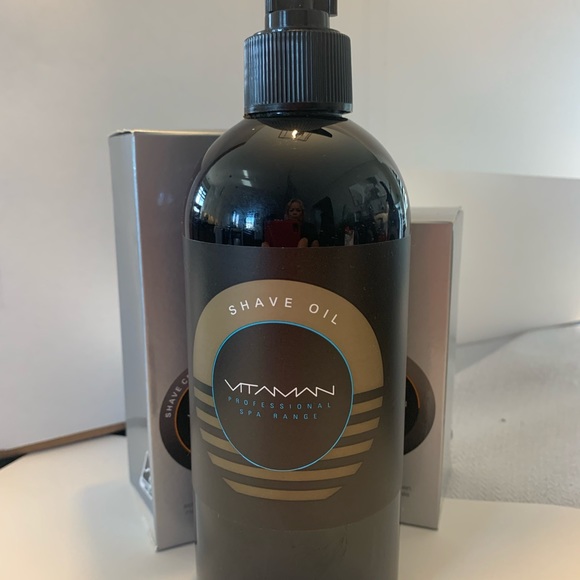 Shave oil VITAMAN Professionnal spa range - Picture 2 of 11